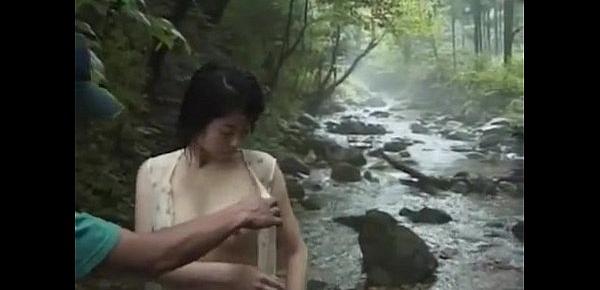  azumi kawashima nude in the river